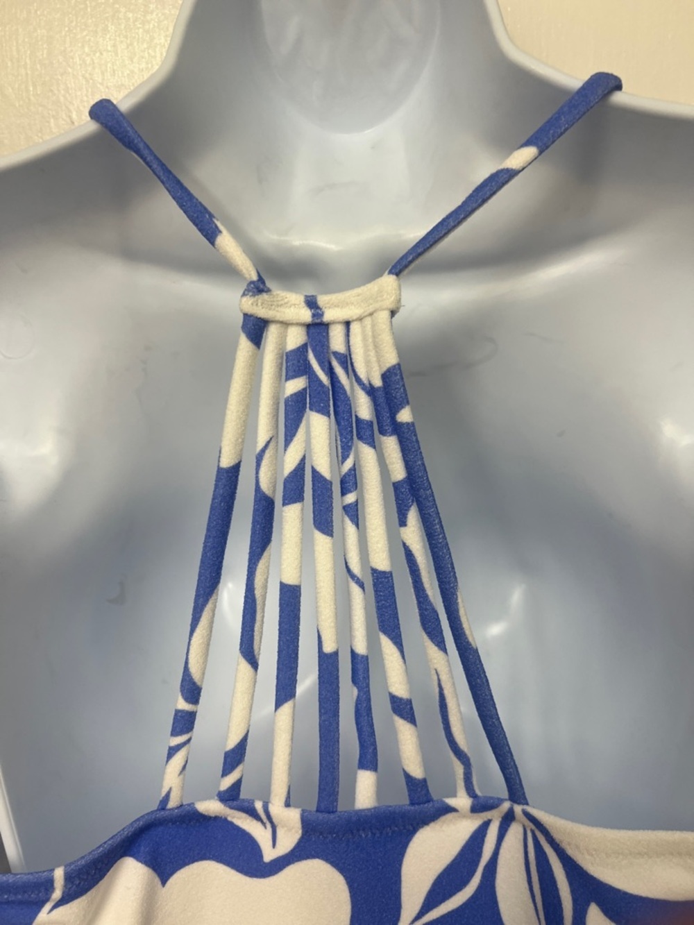 Raisins Glass Beach Noumea Terry Texture Tankini Swim Top. Sz. XL, Strappy back - Picture 5 of 10